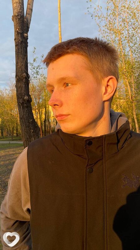Кирилл, 19, Красноярске — анкета №2536585