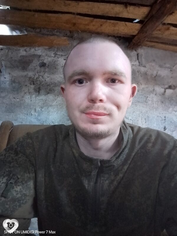 Евгений, 24, Глазове — анкета №2536863