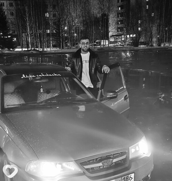 Макс, 26, Нефтеюганске — анкета №2537101