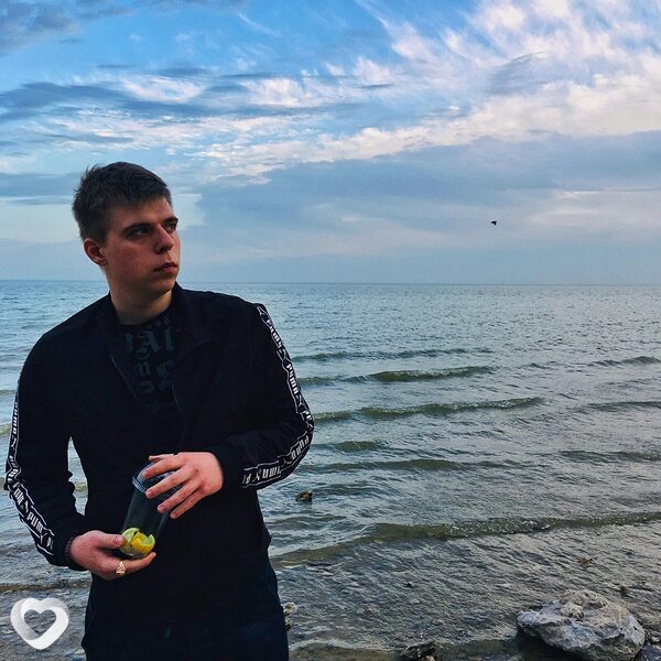 Владислав, 24, Таганроге — анкета №2537448