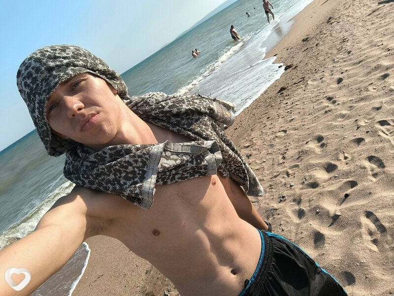 Артур, 24, Феодосии — анкета №2537384