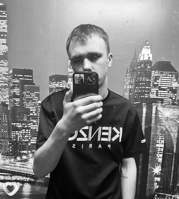 Андрей, 24, Каменске-Уральском — анкета №2537463
