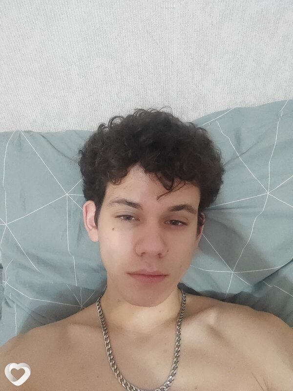 Богдан, 19, Гомеле — анкета №2537627