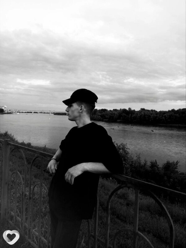 Иван, 20, Омске — анкета №2537654