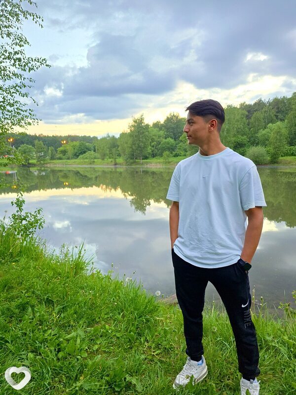 Иса, 20, Москве — анкета №2537657