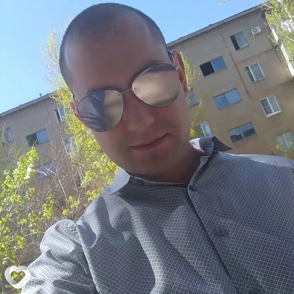 Антон, 37, Волжском — анкета №2538459