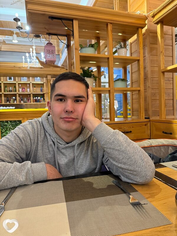 Нурик, 25, Астане — анкета №2538109