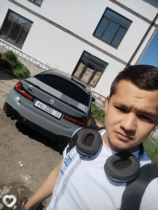 Саша, 21, Балабанове — анкета №2538611
