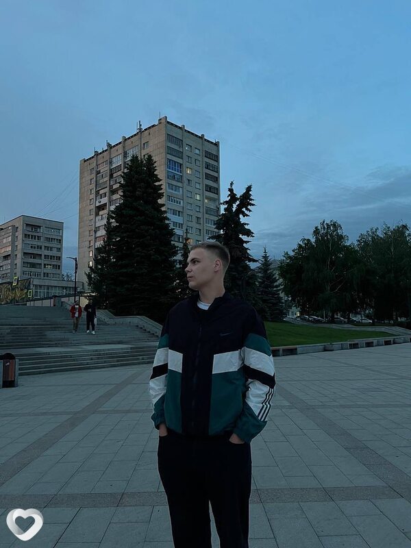 Алексей, 21, Екатеринбурге — анкета №2539013