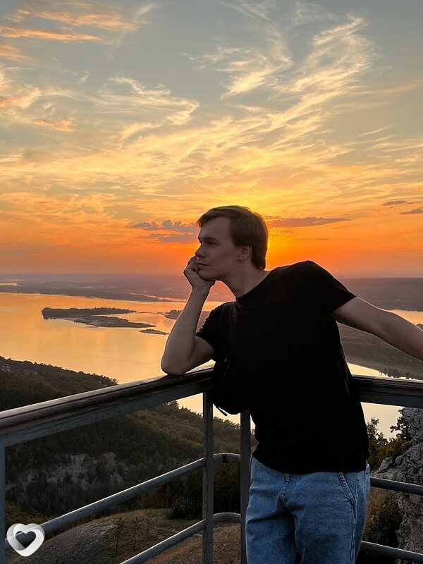 Олег, 23, Самаре — анкета №2539348