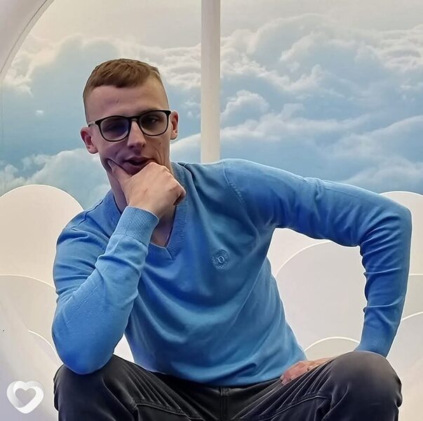 Kenny, Миколов