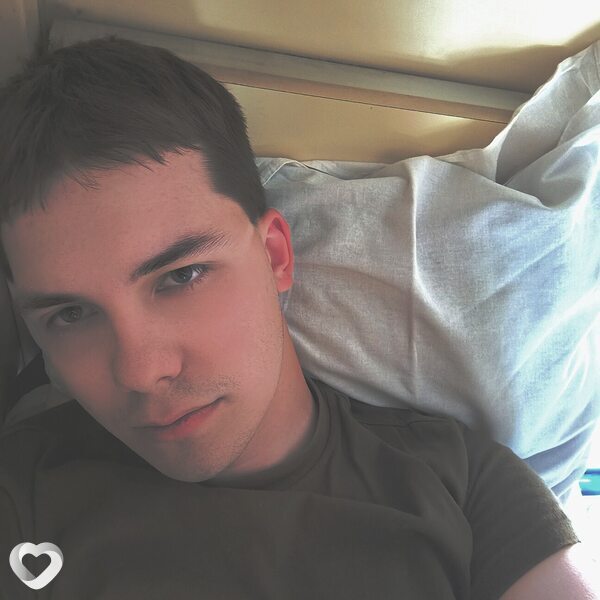 Виталий, 21, Новом Осколе — анкета №2539807