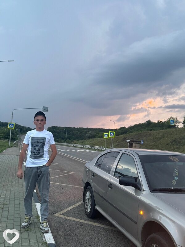 Александр, 23, Белгороде — анкета №2540836