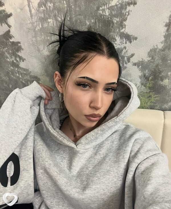 Аля, 20, Варшава — анкета №2540858