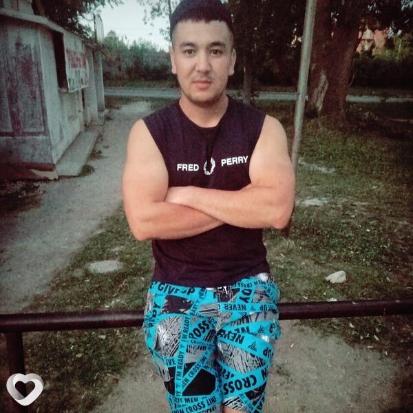 Саша, 30, Екатеринбурге — анкета №2541293