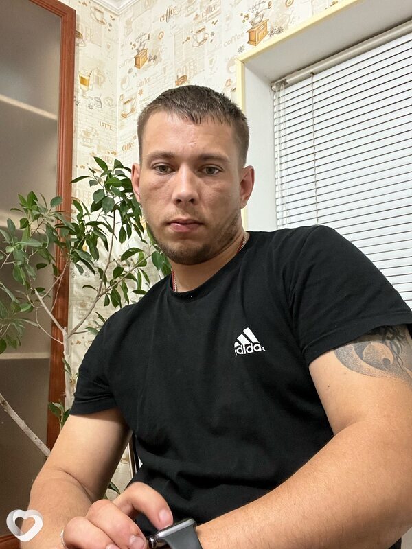 Сергей, 31, Каменске-Шахтинском — анкета №2541763