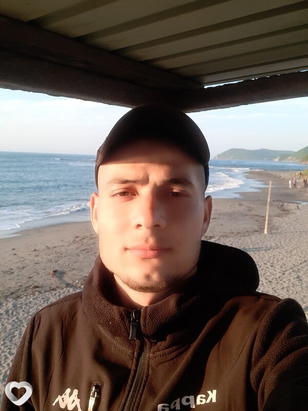 Aazm, 24, Находке — анкета №2684294