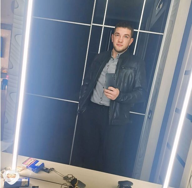 Евгеньевич, 31, Артеме — анкета №2542347
