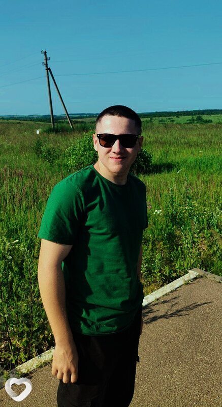 Максим, 22, Истре — анкета №2542879