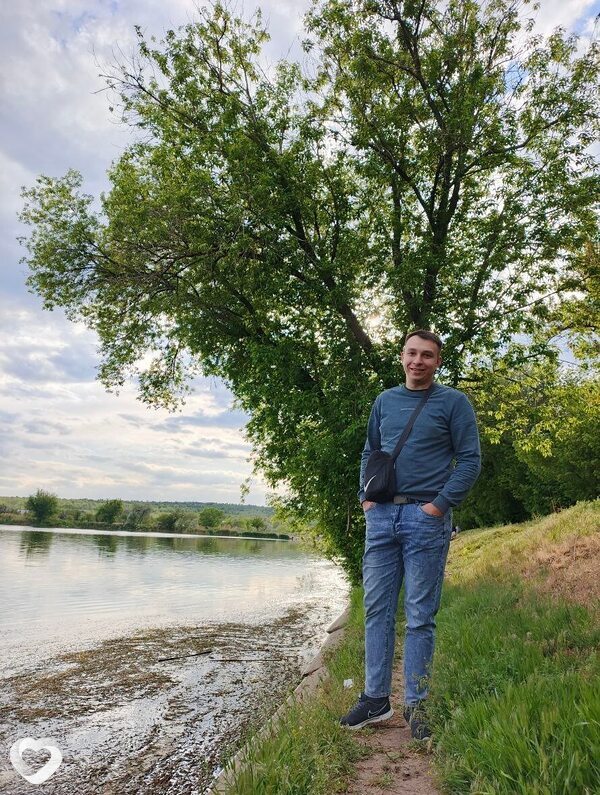 Богдан, 29, Луганске — анкета №2542766