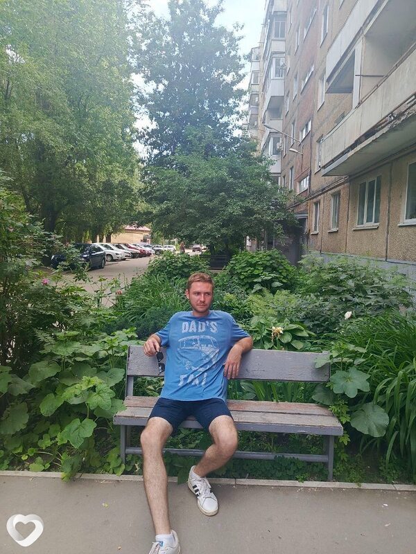 Илья, 26, Саратове — анкета №2542828