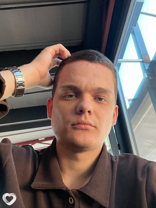 Василий, 26, Тюмени — анкета №2542811