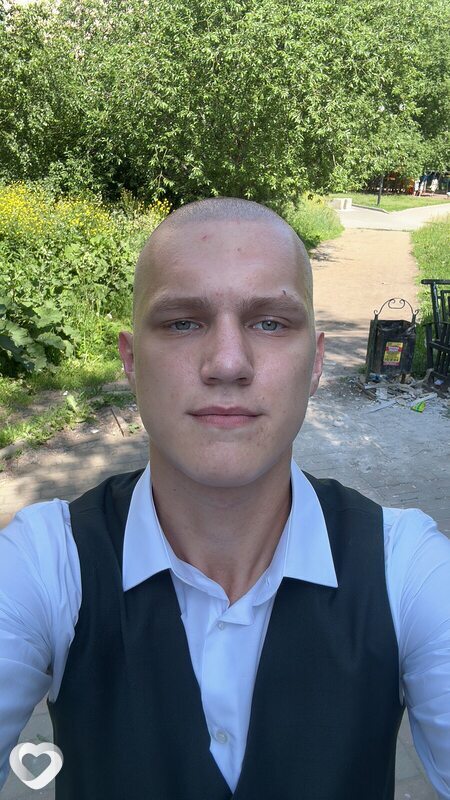 Максим, 20, Благовещенске — анкета №2543108