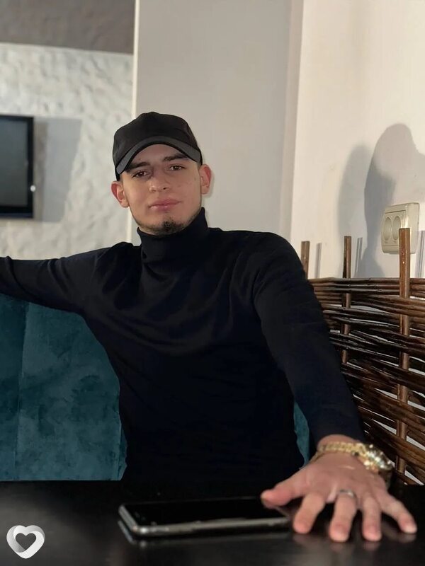 Натик, 26, Мытищах — анкета №2544007