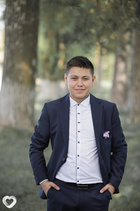 Валерий, 19, Казани — анкета №2544050