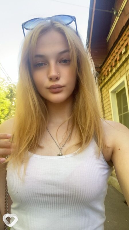Екатерина, 22, Иванове — анкета №2544730
