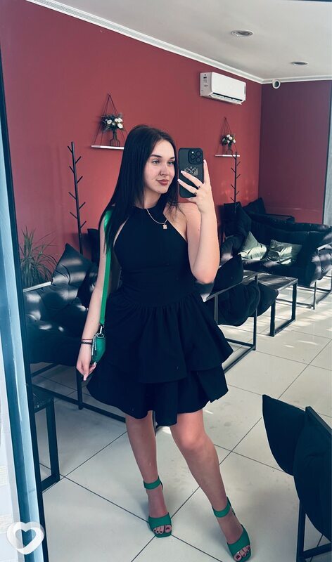 Полина, 19, Красном Луче — анкета №2545058