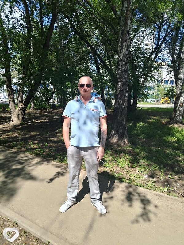 Олег, 46, Новосибирске — анкета №2545562
