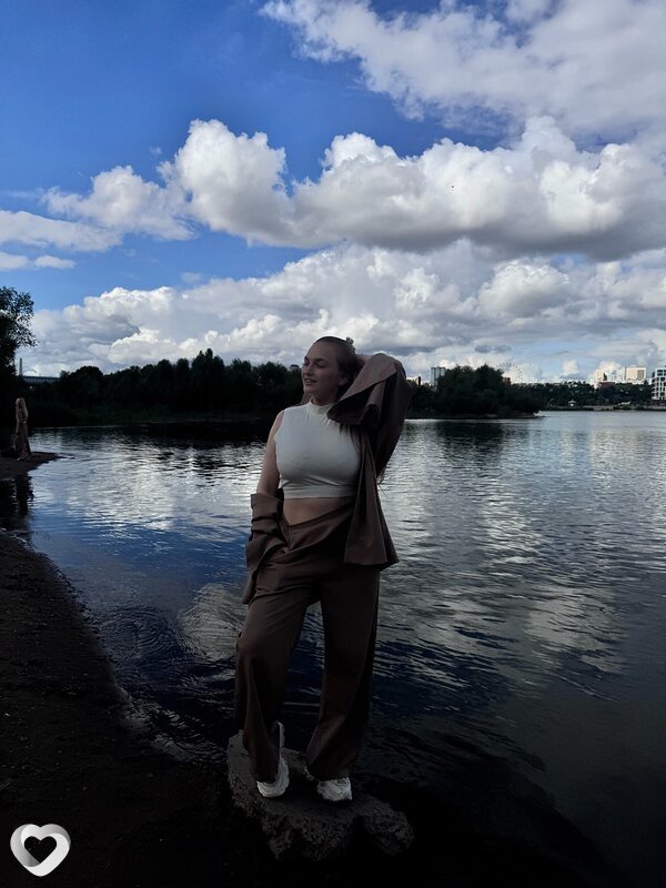 Лидия, 22, Новосибирске — анкета №2546179