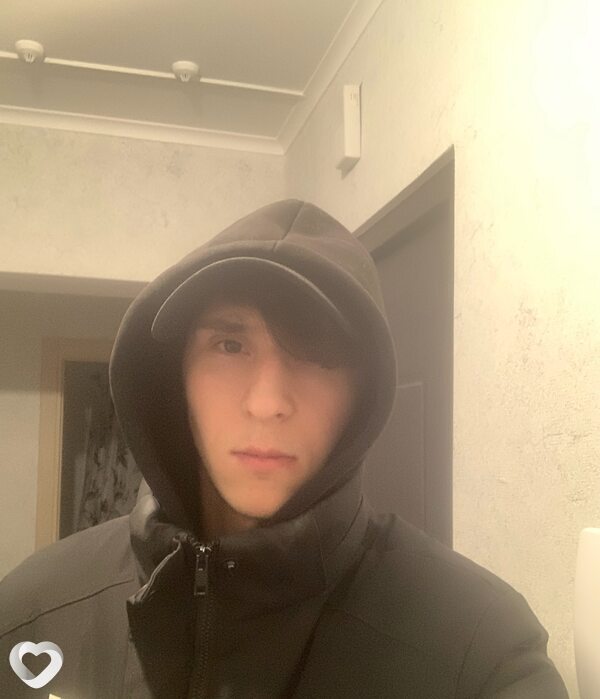 Артём, 20, Анапе — анкета №2546180