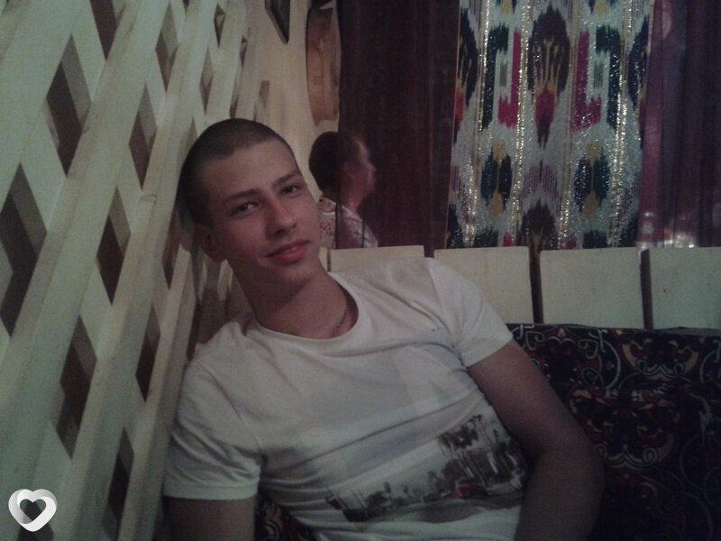 Артём, 26, Красноярске — анкета №2546436