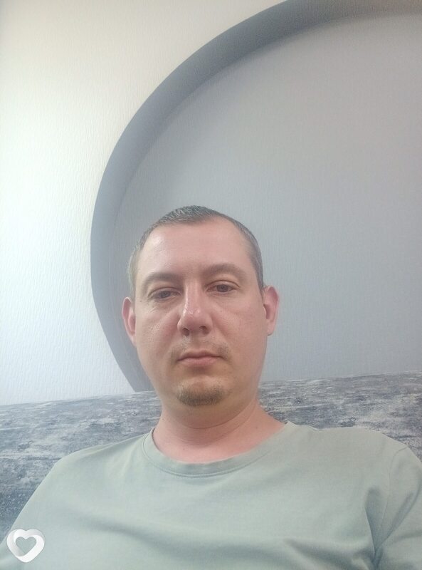 Олег, 36, Каменске-Шахтинском — анкета №2546734