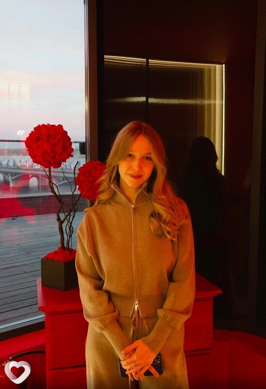 Кристина, 23, Москве — анкета №2546859