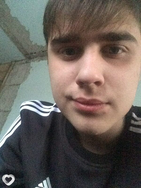 Александр, 24, Канске — анкета №2547660