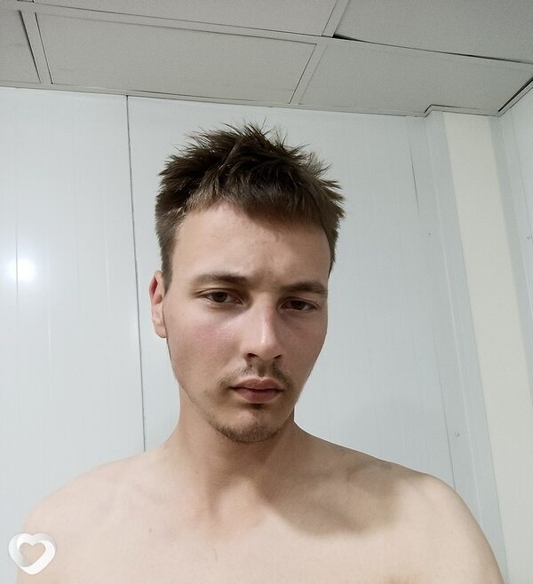 Дима, 23, Свободном — анкета №2547745