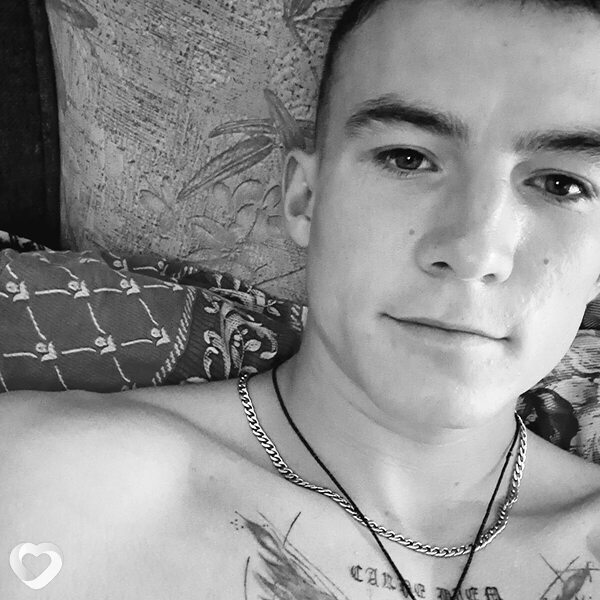 Александр, 25, Улан-Удэ — анкета №2548175