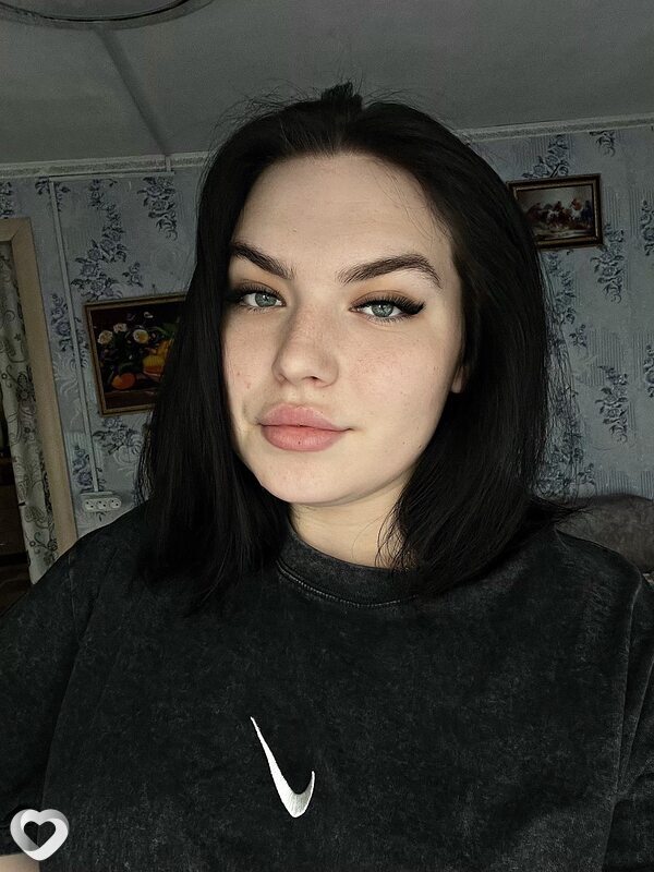 Эльвира, 22, Екатеринбурге — анкета №2548424