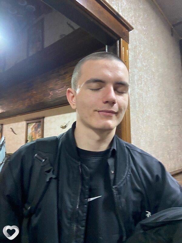 Илья, 19, Сызрани — анкета №2548739