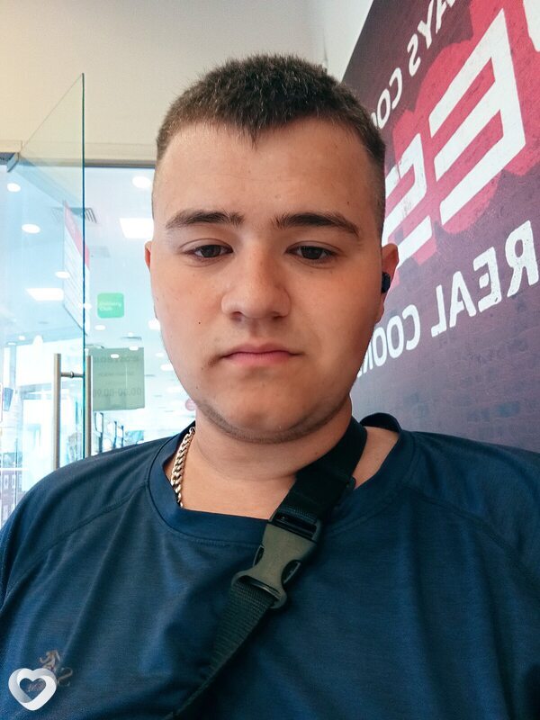 Женя, 19, Барнауле — анкета №2548749