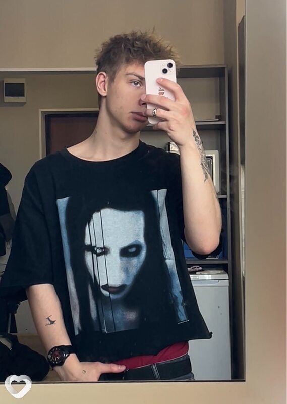 Кирилл, 20, Тюмени — анкета №2548919