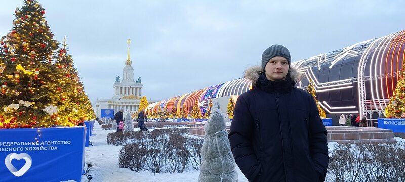 Владислав, 21, Москве — анкета №2549325