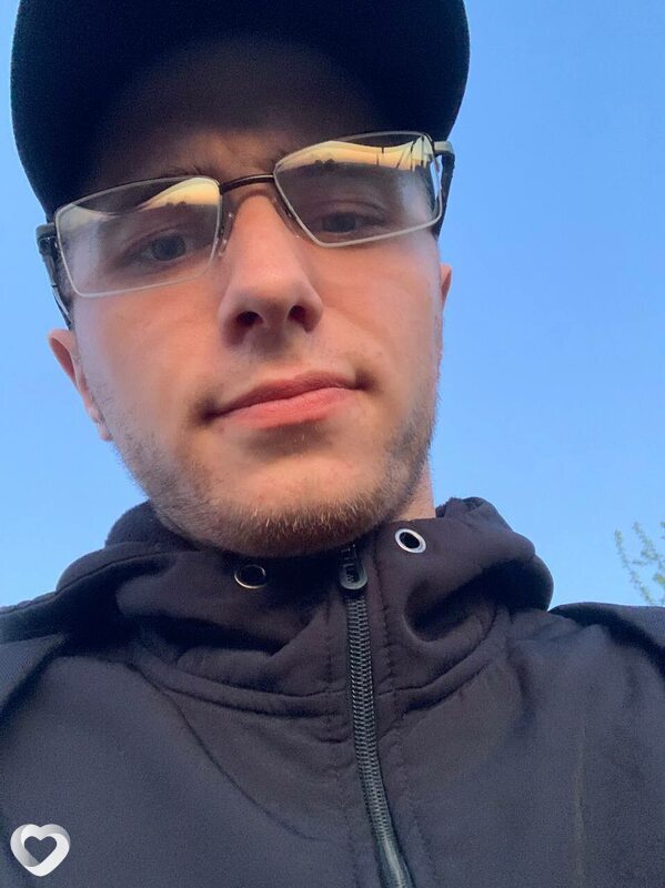 Вадим, 25, Ужуре — анкета №2549506