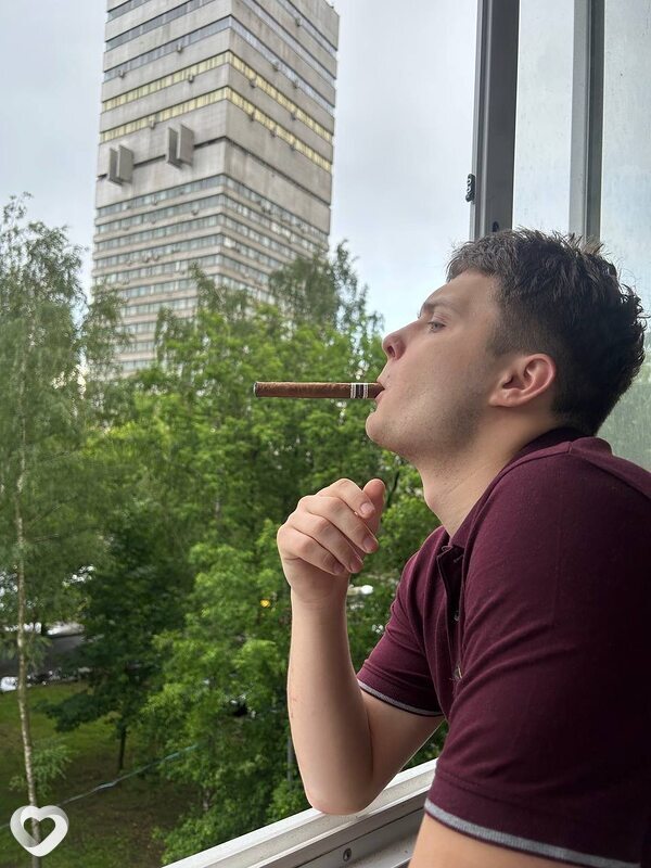 Иван, 21, Москве — анкета №2550477