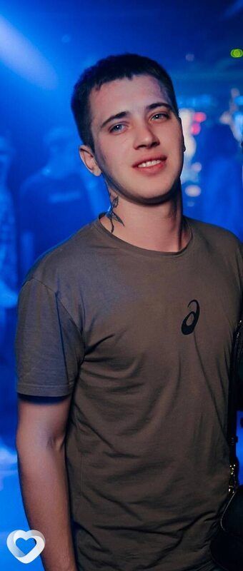 Тимофей, 23, Барнауле — анкета №2549977