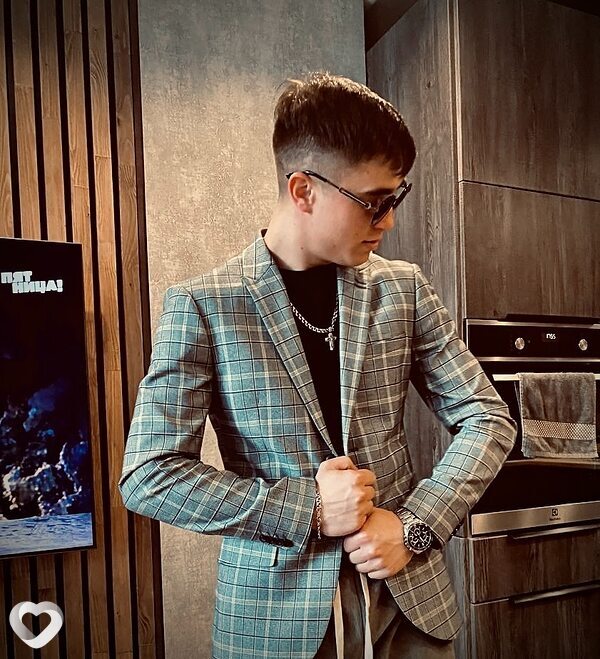 Паша, 27, Санкт-Петербурге — анкета №2549786