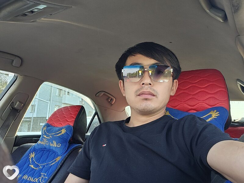 Болат, 27, Астане — анкета №2549864